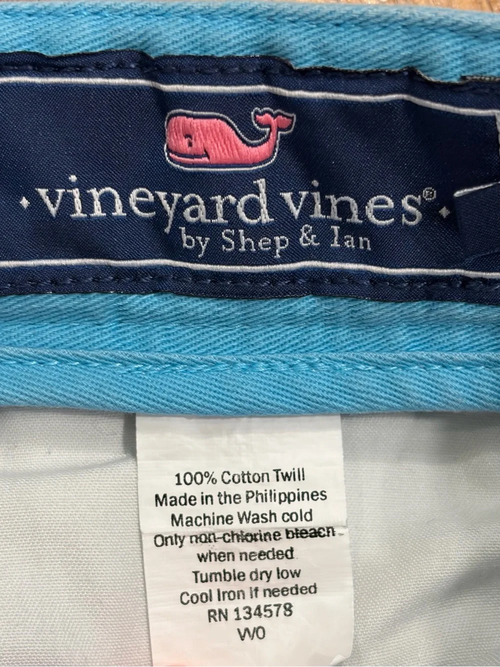 Vineyard Vines 9